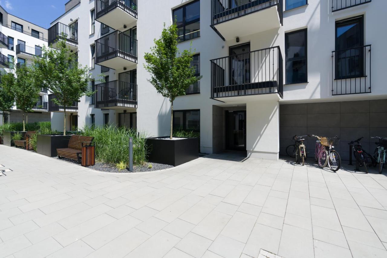 Esencja Apartments With Free Parking Garbary 104 By Renters Posen Exterior foto