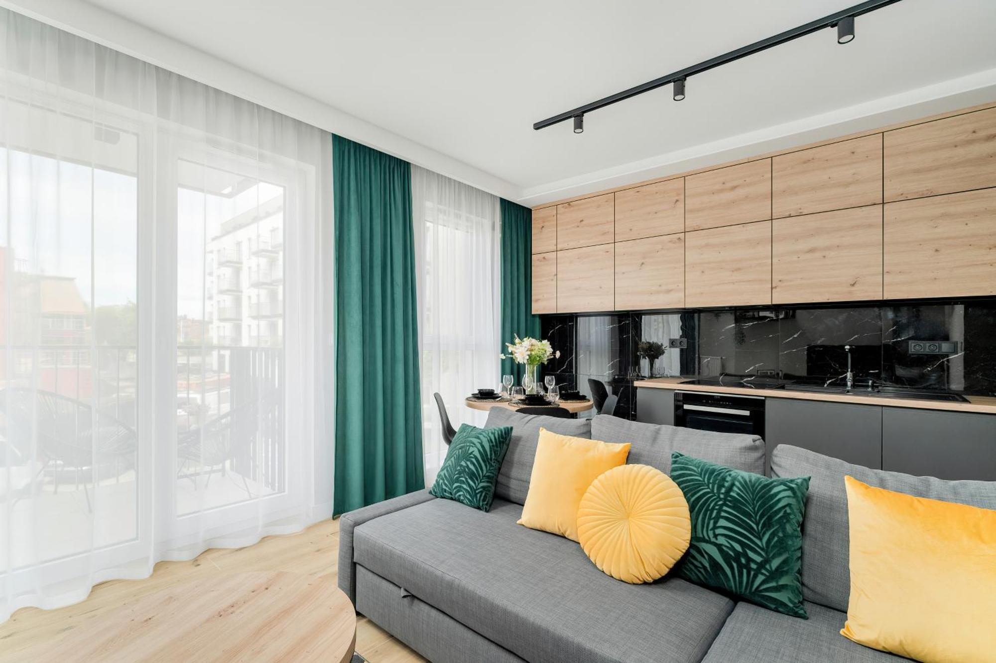 Esencja Apartments With Free Parking Garbary 104 By Noclegi Renters Posen Exterior foto