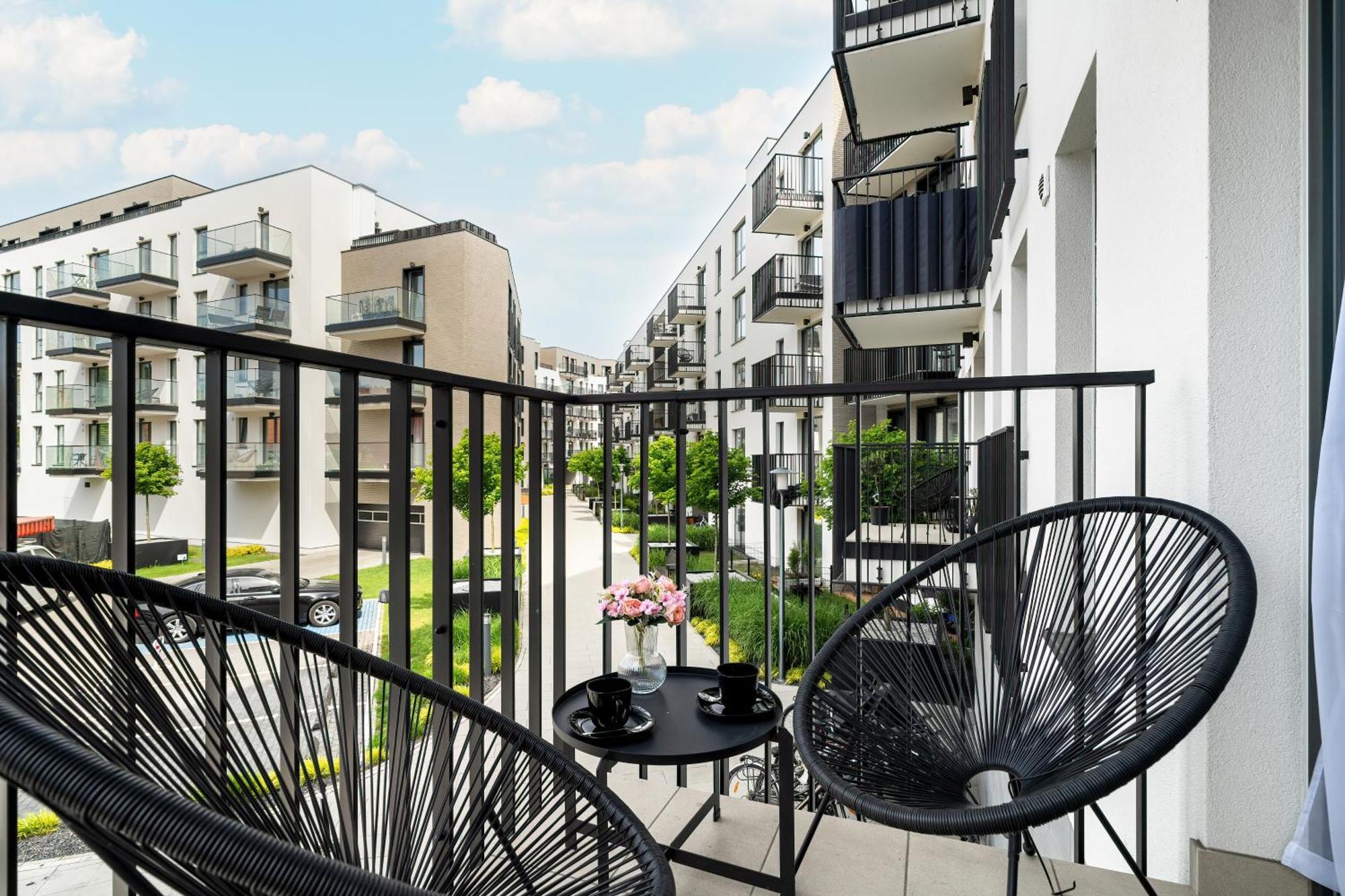 Esencja Apartments With Free Parking Garbary 104 By Renters Posen Exterior foto